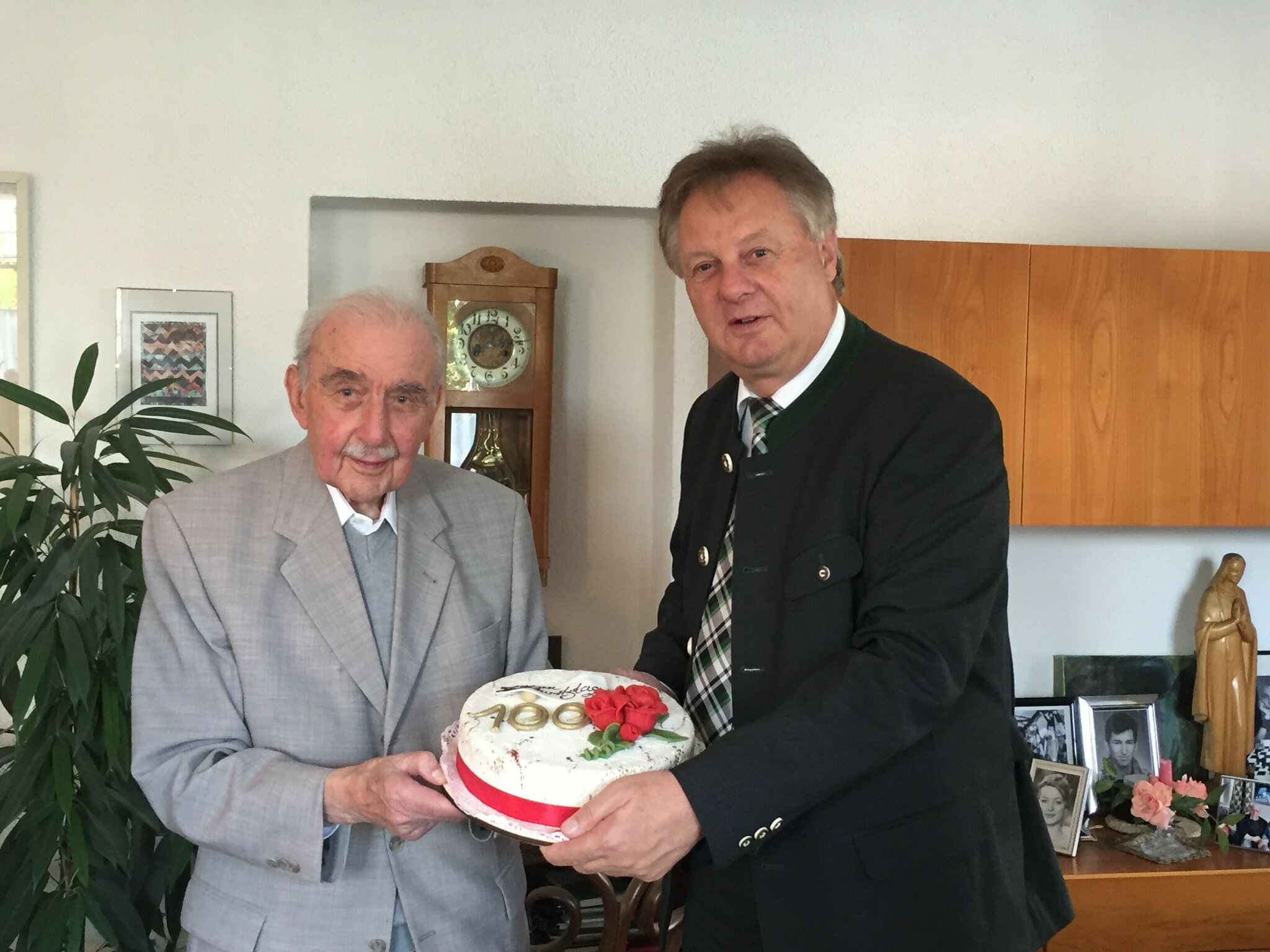 Jubilar Johann Flaschberger feierte den 100. Geburtstag Gailtal