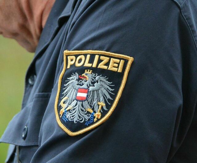 Die Polizei ermittelt aufgrund des Einbruchs sowie Diebstahl in Gleisdorf.