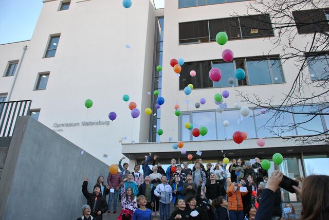 Der Höhepunkt des Tages - die Luftballonaktion