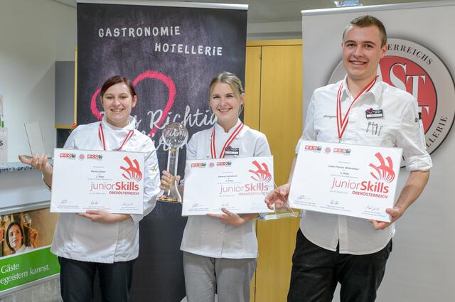 Von links: Elena Lindner aus St. Leonhard bei Freistadt, Simone Furtlehner aus Grein und Lukas Florian Widlroither aus Zell am Moos.
