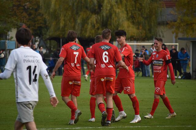Oberwarts Kicker dürfen sich über ein 3:0 in Hannersdorf freuen.