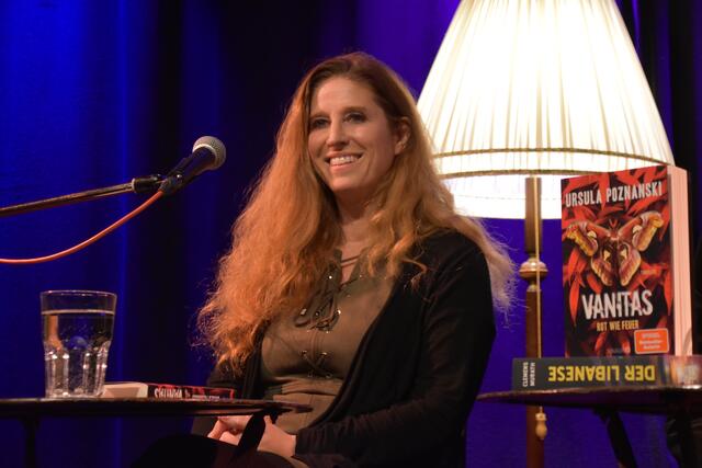 „Vanitas - Rot wie Feuer“ ist der Abschluss der Vanitas-Reihe. | Foto: Viktoria Gstir