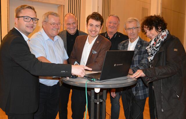 Erich Stubenvoll, Franz Kreuzinger, Alexander Schatek, Alexander Weik, Manfred Reiskopf, Josef Schimmer und Roswitha Janka