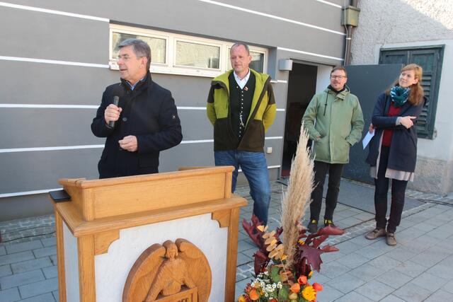 Landtagsabgeordneter Franz Fartek, Georg Pock, Thomas Raggam und Anna Tropper stellten die Küchengeschichten vor.