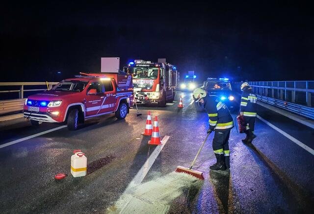 In den frühen Morgenstunden passierten gleich mehrere Unfälle. | Foto: FF Mooskirchen