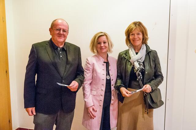 Rudolf Boindl und Nicole Auer mit Patricia Kainz-Böhm. | Foto: Michael Mikscha