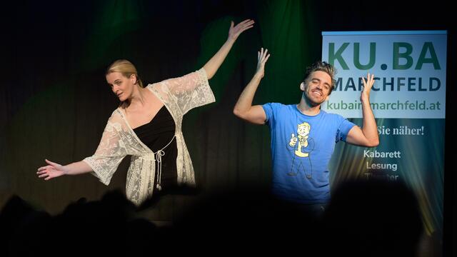 BEttina und BErnhard sorgten mit "Ansichtssache" für Stimmung in Wittau. | Foto: Rammel