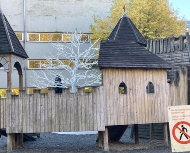Der Spielplatz im Hofgarten geht in den Winterschlaf über. | Foto: Herrmann