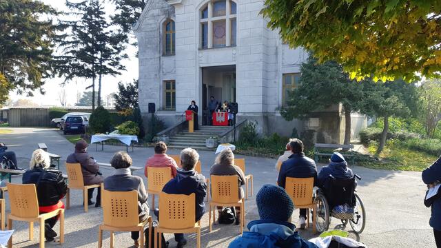 Auch das Reformationsfest der Glaubenskirche fand auf dem Evangelischen Friedhof Simmering statt. | Foto: Christian Buchar