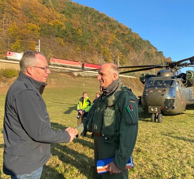Die deutsche Hilfe ist da. | Foto: Jürgen Maier