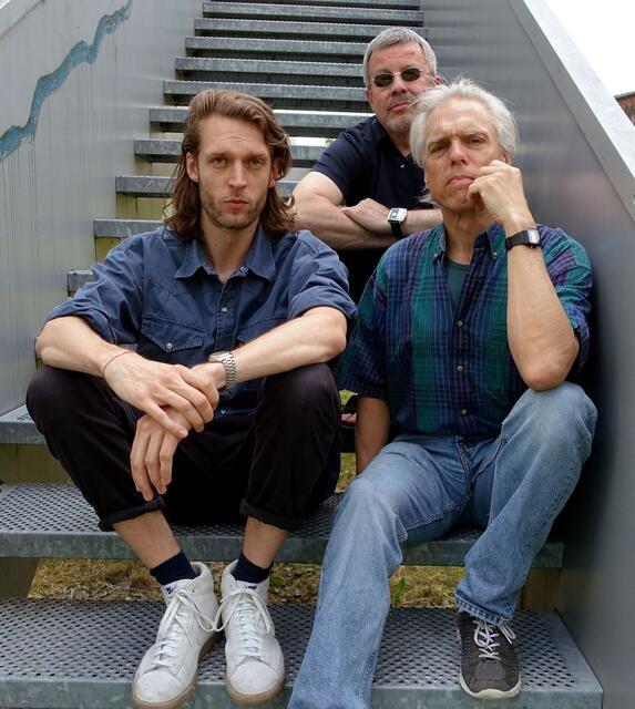 Silvan Jeger, Christoph Gallio und Gerry Hemingway wollen freuen sich auf das Grazer Jazzpublikum.  | Foto: DAY &amp; TAXI  