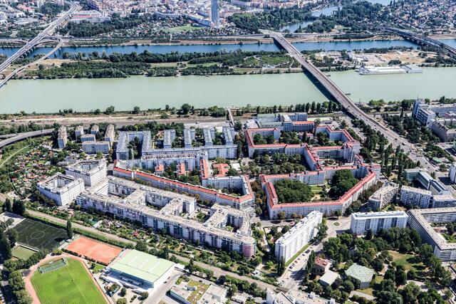 Fassadenbegrünung, Solarstrom und mehr Bäume: Am Friedrich-Engels-Platz bauen die Wiener Linien ein Gebäude mit Mehrwert. 
 | Foto:  Stadt Wien/Fürthner