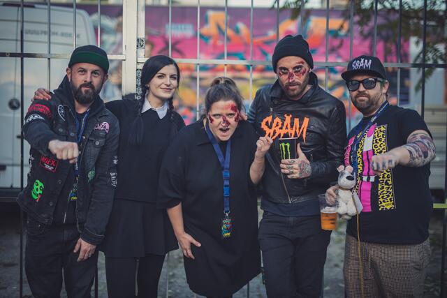 Das SBÄM-Crew: Markus, Amy, Birgit, Stefan &amp; Mike (v.l.) | Foto: Raphael Sperl / tricky.pics