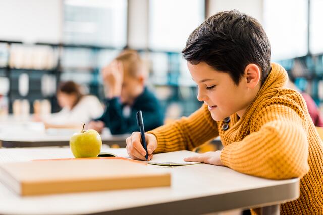 Welche Schule ist die richtige? Diese Entscheidung gestaltet sich nicht nur für Kinder sondern oft auch für Eltern als schwierig.  | Foto: panthermedia