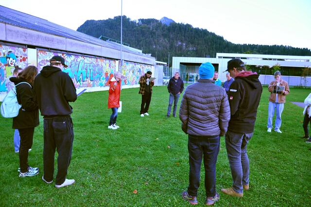 Die Beteiligten im Bludenzer Skaterpark-Areal | Foto: Stadt Bludenz