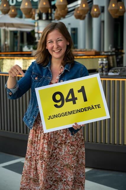 JVP-Landesobfrau Claudia Plakolm freut sich über den großen Einsatz der JVPlerinnen und JVPler im ganzen Land. | Foto: JVPOÖ