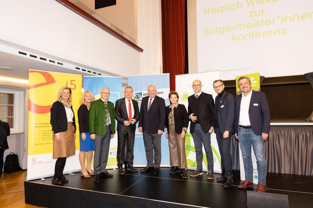 Ein kleiner Gipfelgipfel im Brucker Kultursaal.