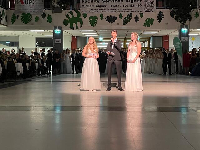 Gelungene Moderation beim Maturaball der HLW/FW im Bundesschulzentrum Deutschlandsberg | Foto: Susanne Veronik