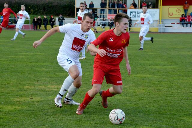 Nur wenige Torchancen gab's beim letzten Herbstmeisterschafts-Spiel der Saison. | Foto: SV Haslach