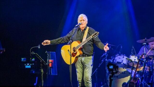 Live in der Wiener Stadthalle - Rainhard Fendrich mit seiner "Starkregen" Tour | Foto: Johannes Ehn