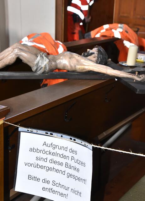 Einige Bänke sind derzeit gesperrt. | Foto: Herbert Schleich