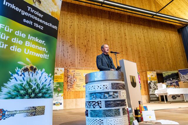 Sebastian Bauernfeind, Bezirksobmann der RGO-Bienenzucht Osttirol | Foto: EXPA
