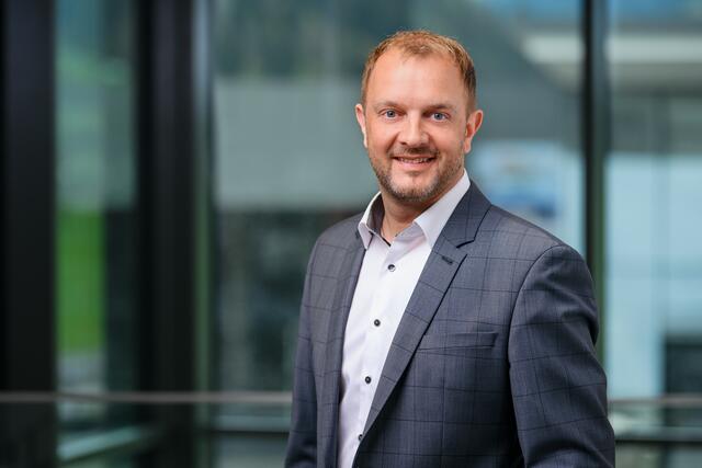 Thomas Haslinger, Vizebürgermeister und Sportstadtrat von Saalfelden im Gespräch über Loipengebühren in der Stadtgemeinde. | Foto: Stadtgemeinde Saalfelden