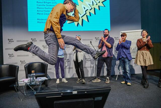 Der internationale Poetry-Slam ist eines der jährlichen Highlight. | Foto: LCM/Richard Schuster