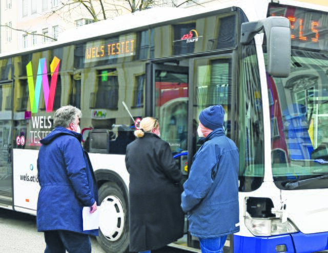 Ab Montag, 15. November, fährt in Wels ein zweiter Testbus. | Foto: Stadt Wels