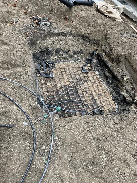 Hier ist das "Schwammstadtprinzip" gut zu erkennen: die verschiedenen Schichten speichern das Regenwasser. | Foto: Nicole Gretz-Blanckenstein