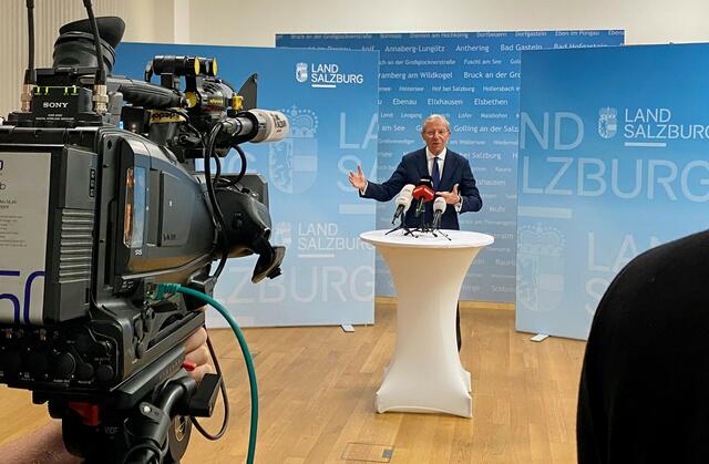 Landeshauptmann Wilfried Haslauer zur aktuellen Covid-Lage und die weiteren Maßnahmen in Salzburg | Foto: Land Salzburg/Melanie Hutter