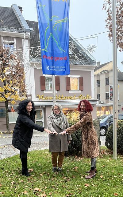 Fahnenhissung in Kirchdorf mit Berta-Obfrau Petra Kapeller (re.) | Foto: BERTA