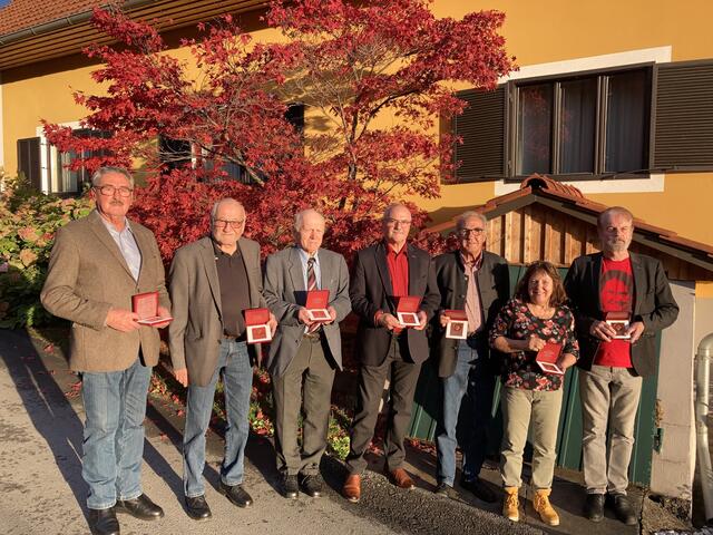 Die Viktor Adler-Plakette ist an sieben verdiente SPÖ Mitglieder aus den Bezirken Deutschlandberg und Leibnitz überreicht worden. | Foto: SPÖ