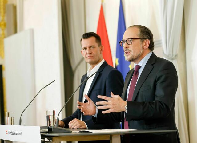 Für 10 Uhr war der Start der virtuellen Konferenz der Bundesregierung mit den Landeshauptleuten angesetzt. Um 12.30 folgt dann eine Pressekonferenz, bei der die genauen Maßnahmen verkündet werden. | Foto: Dragan Tatic