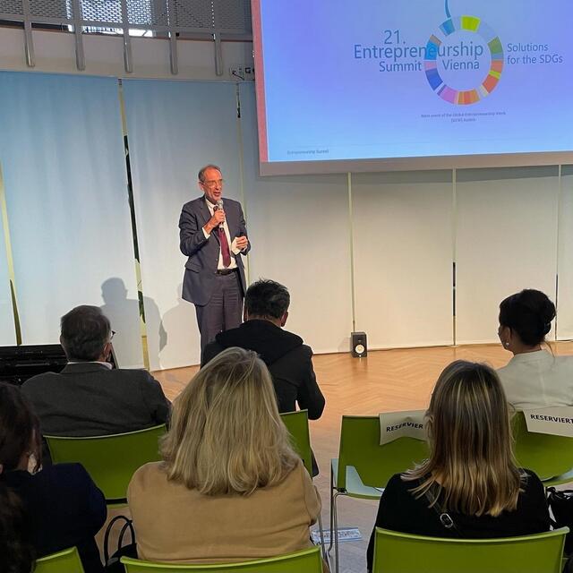 BM Faßmann auf der Entrepreneurship Summit 21 | Foto: HAK/HAS Oberpullendorf