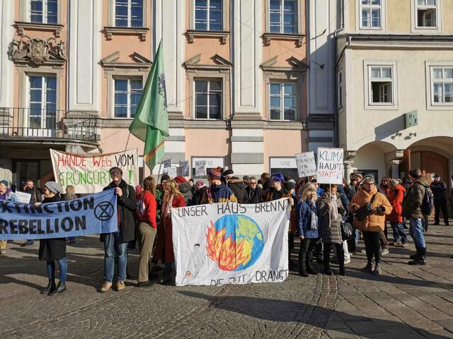 Bürgeranliegen sollen künftig im Rathaus mehr Gehör finden – einzig beim Weg dorthin sind sich die Parteien im Gemeinderat uneinig. | Foto: BRS