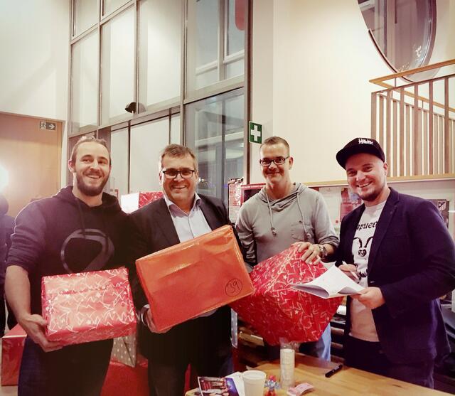 Die Stadt Marchtrenk verschönert das Weihnachtsfest für Kinder von Bedürftigen mit Spielzeugpaketen. | Foto: Stadtgemeinde Marchtrenk