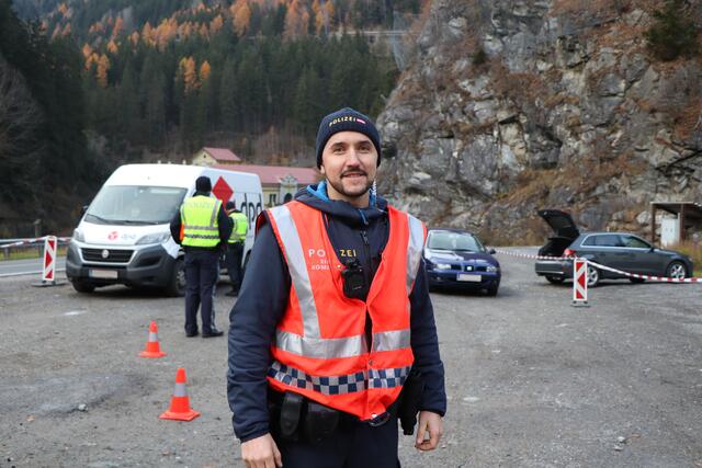 Einsatzleiter Patrick Schweighofer von der Polizeiinspektion Ischgl. | Foto: Othmar Kolp