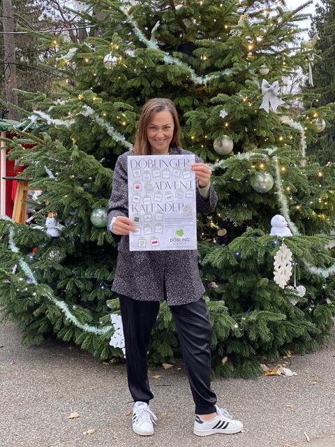 Nicole Reif von "Döbling G'spritzt" präsentiert den Döblinger Adventkalender.