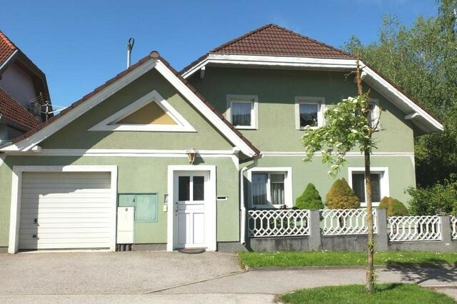 Großzügiges Ein-Mehrfamilienhaus im Wienerwald (c) Mörtl Immobilien