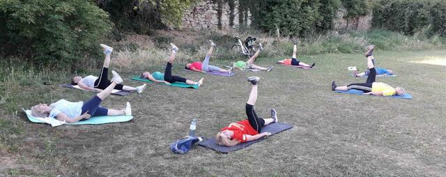 Gemeinsam Rückenfit | Foto: Gemeinde Draßburg