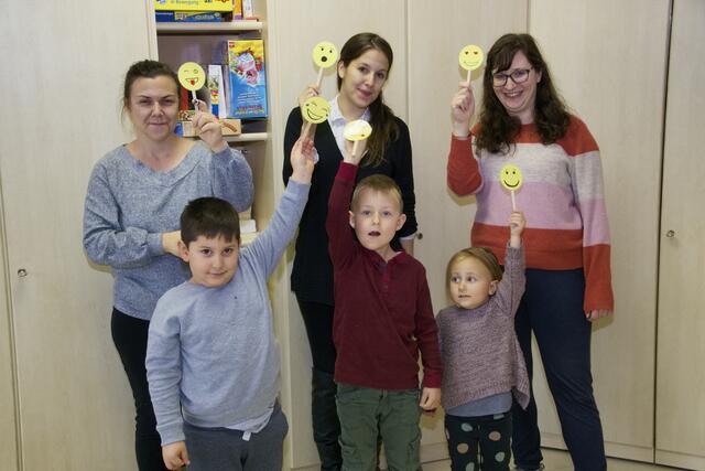 Michaela Müller, Carmen Kovacs, Carina Hirschberger, Salih, Flip, Julia
