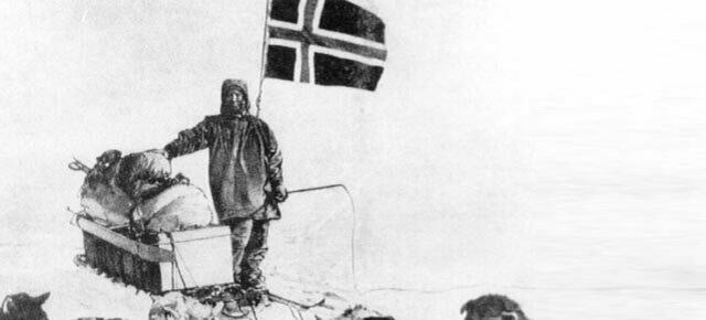 Amundsen erreicht den Südpol - eine extrem lange und genau geplante Reise war geschafft | Foto: Wikipedia