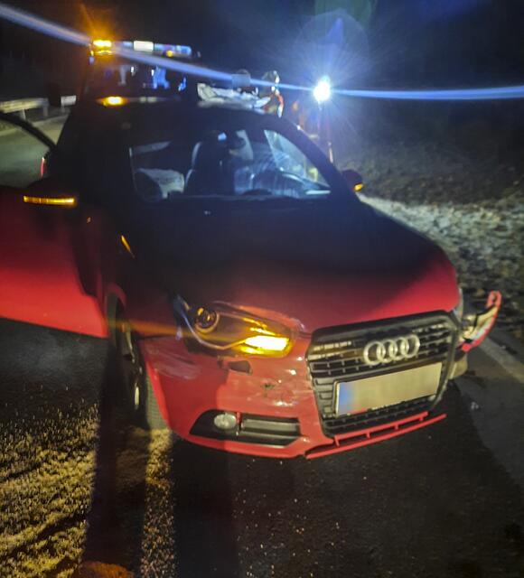 Insgesamt vier Fahrzeuge waren in den Unfall verwickelt. | Foto: zeitungsfoto.at