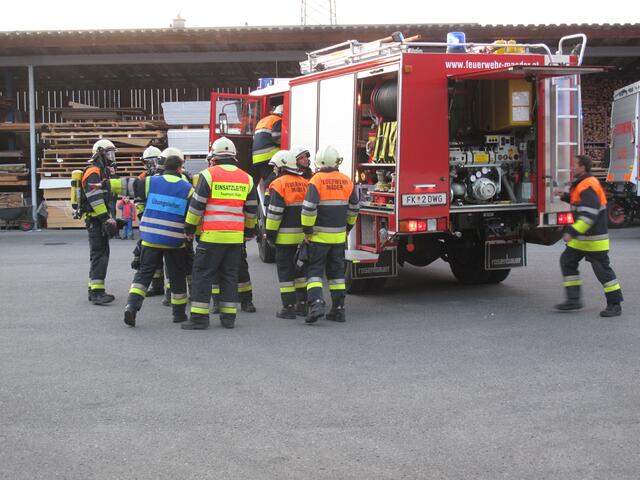 Kind bei Brand in Mäder gestorben | Foto: FW Mäder