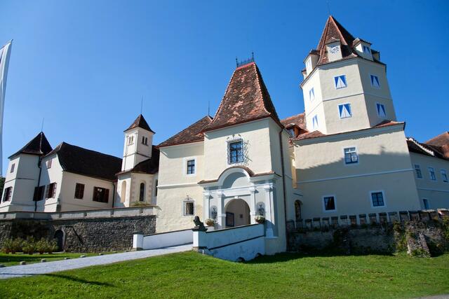 Einer der Hauptschauplätze ist Schloss Kornberg.