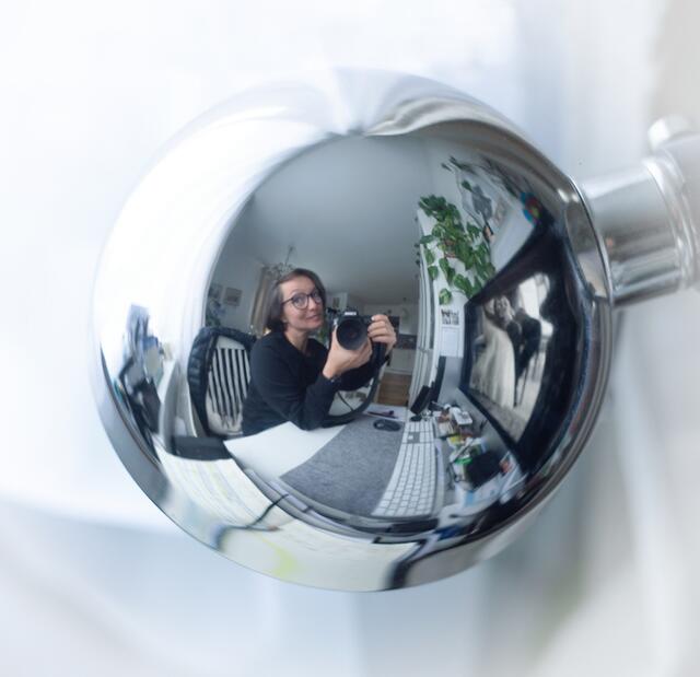 Sara Bubna konnte im März 2021 beim Salzburger Landespreis der Berufsfotografen bereits den 1. Platz für das beste Hochzeitsfoto und den 2. Platz in der Kategorie "Food-Fotografie" belegen.