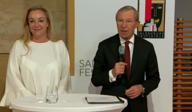 Die neue Festspielpräsidentin Kristina Hammer und Landeshauptmann Wilfried Haslauer  | Foto: Screenshot aus dem Livestream