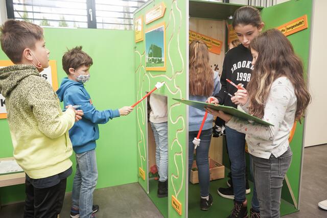 Mit Hilfe von unterschiedlichen Spielen erlangten die Kinder viel Wissen rund um das Thema Energie.