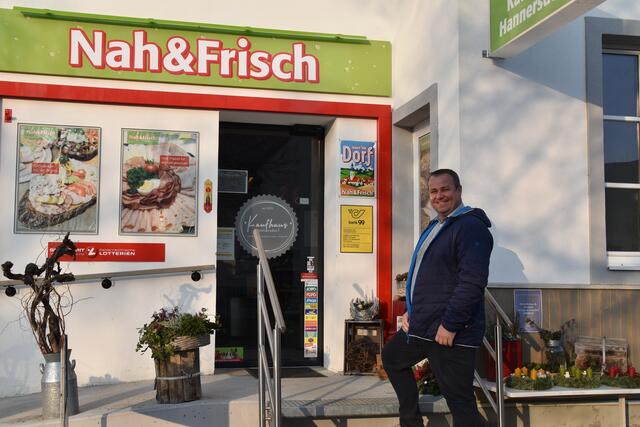 Bgm. Gerhard Klepits freut sich, dass Hannersdorf wieder einen Nahversorger hat.